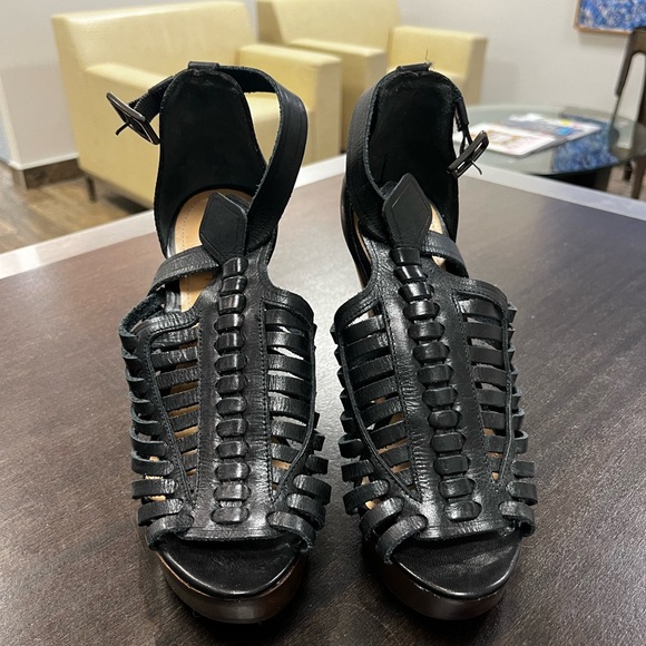 NWOT SCHUTZ Brown Leather Wedge Sandals Sz 7 - Picture 1 of 8